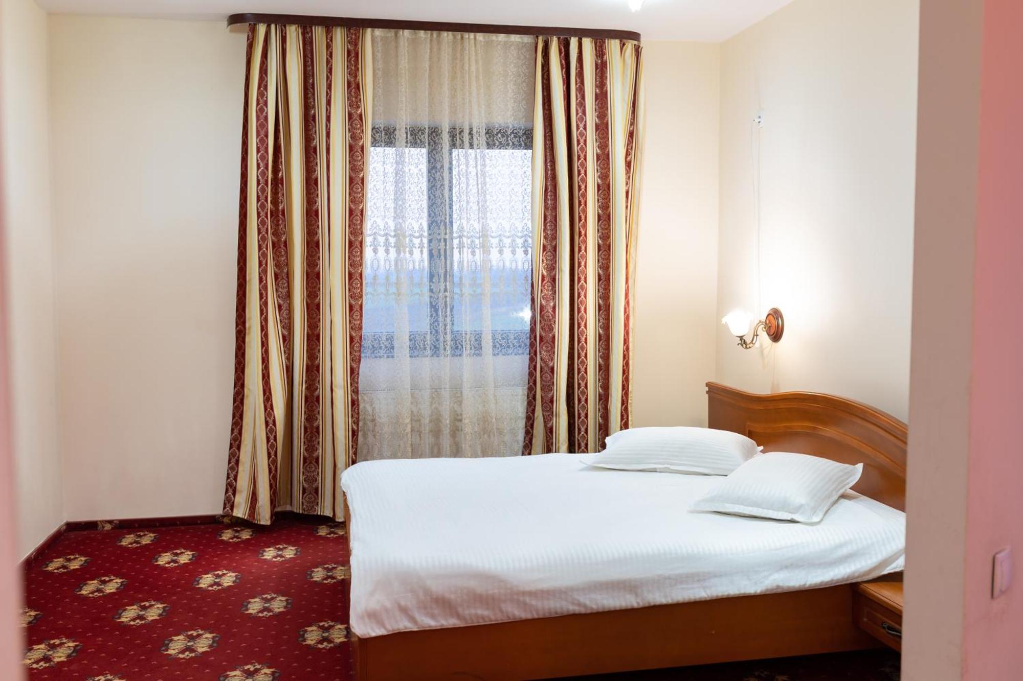 Hotel Coral サトゥ・マーレ エクステリア 写真